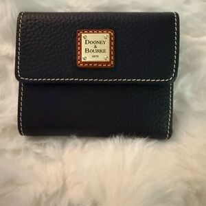 Dooney & Bourke Black Leather Wallet with Logo Plaque